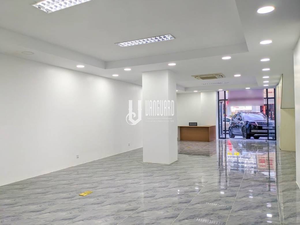 Tonle Bassac Restaurant For Rent in Tonle Bassac