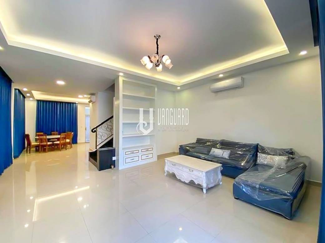 $1,500 Dvojvila