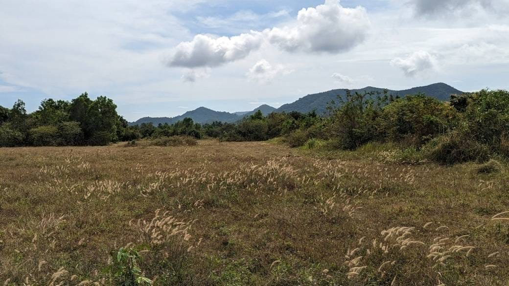 Lot À vendre de 39,899 m² de terrain
