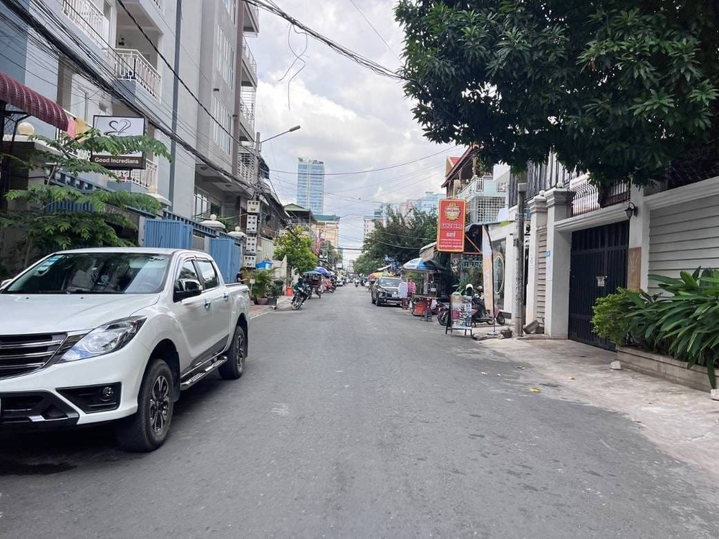 House and lot Na prodej in BKK 3, Boeng Keng Kang, Phnom Penh