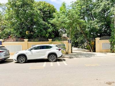 CommercialShophouse Na wynajem o powierzchni mieszkalnej 200 m² w Siem Reap