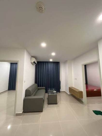 $550 Condo