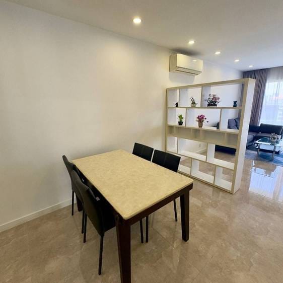73 sqm Land Size Condo Na prodej