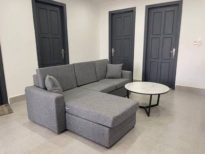 $1,400 Condo