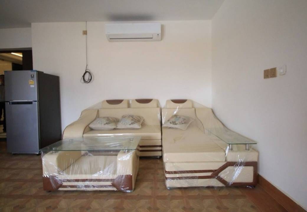 $300 Condo