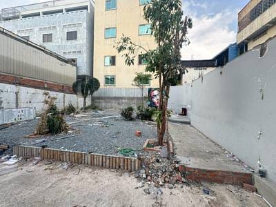 Działka Na wynajem o powierzchni działki 255 m² za $1,500