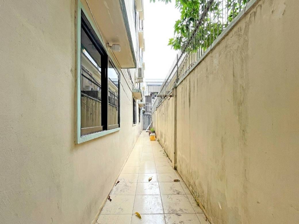 Boeng Keng Kang595.2平方米使用面积店屋出租