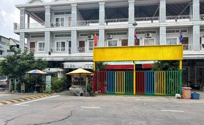 $150,000 Flat House
