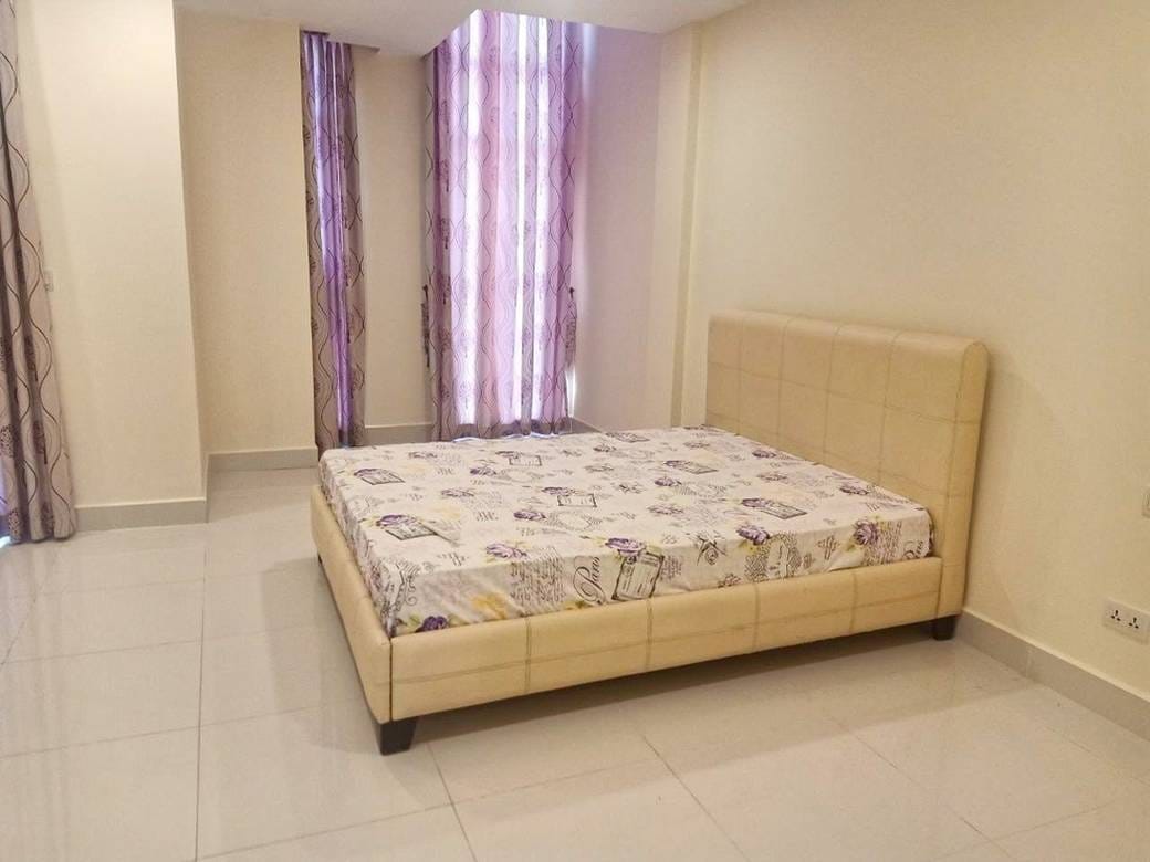 Řadový dům K pronájmu in Phnom Penh Thmey, Sen Sok, Phnom Penh