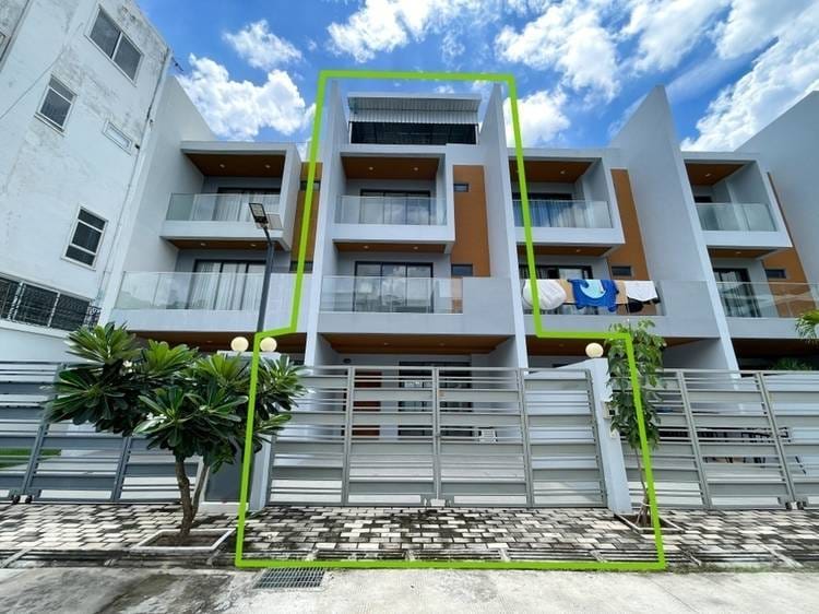 Link House For Rent in Chak Angrae Kraom, Meanchey, Phnom Penh