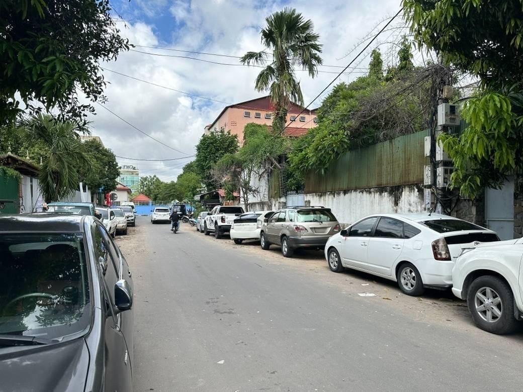 Pozemky For Sale & Rent in Tuek L'ak 1, Toul Kork, Phnom Penh