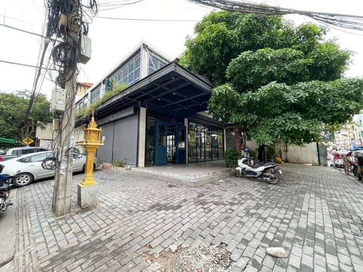 Boeung Trabek, Chamkarmon, Phnom Penh的店屋出租