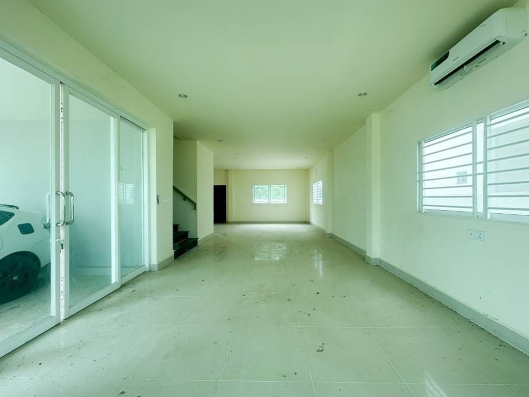 วิลล่า สำหรับขาย ใน Kamboul $63,000