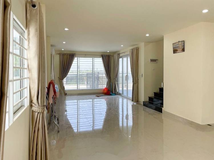 Villa For Sale in Snaor, Kamboul, Phnom Penh