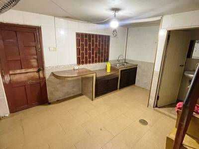 Dom z lokalem handlowym Na wynajem w Boeng Keng Kang $750