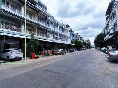 ផ្ទះលក់ដូរ តម្លៃ $220,000