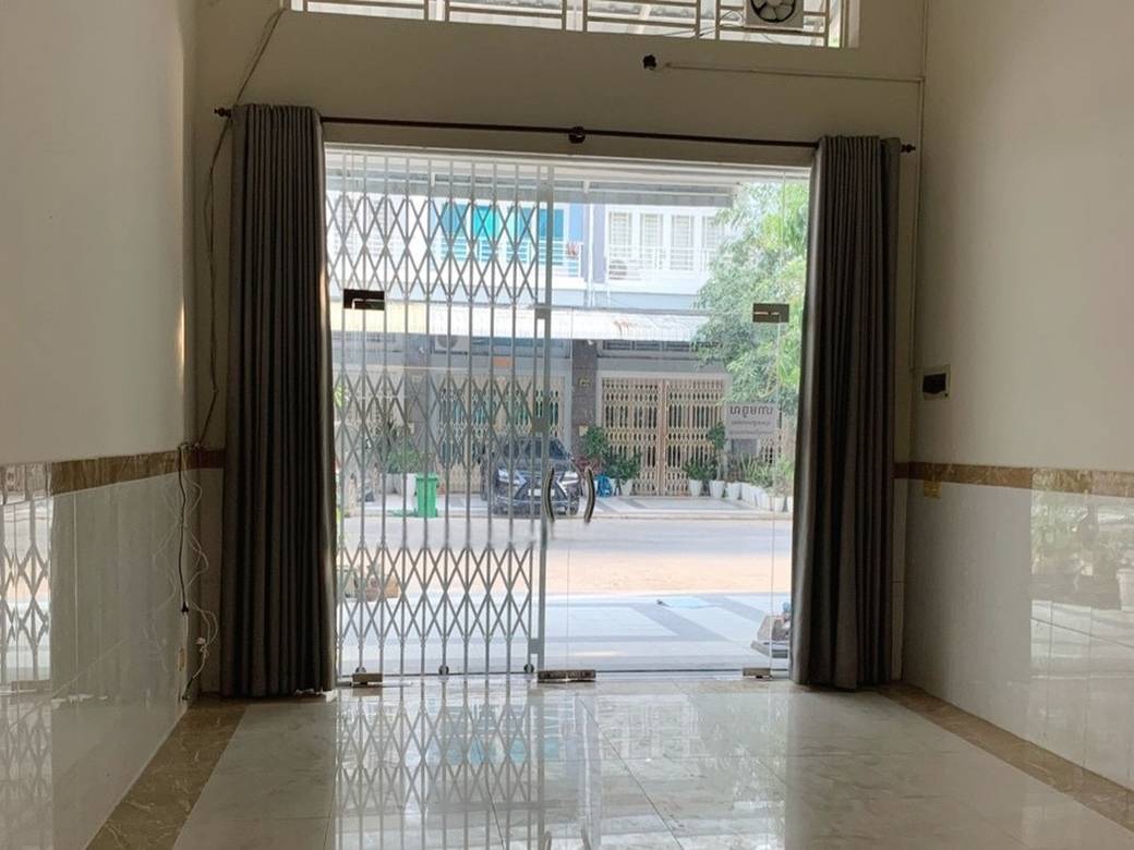 ផ្ទះលក់ដូរ សំរាប់លក់ នៅ, ភ្នំពេញថ្មី, សែនសុខ, ភ្នំពេញ