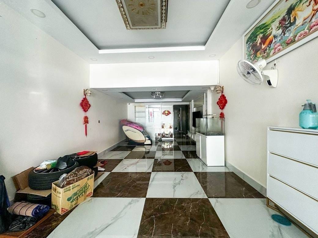 Tumnob Tuek店屋出租，位于Tumnob Tuek