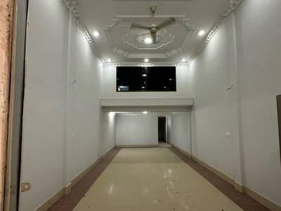 Tumnob Tuek店屋出租，位于Tumnob Tuek