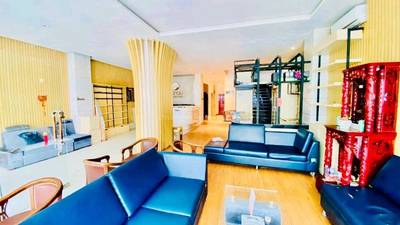 Budynek For Sale & Rent w Daun Penh $3,600,000