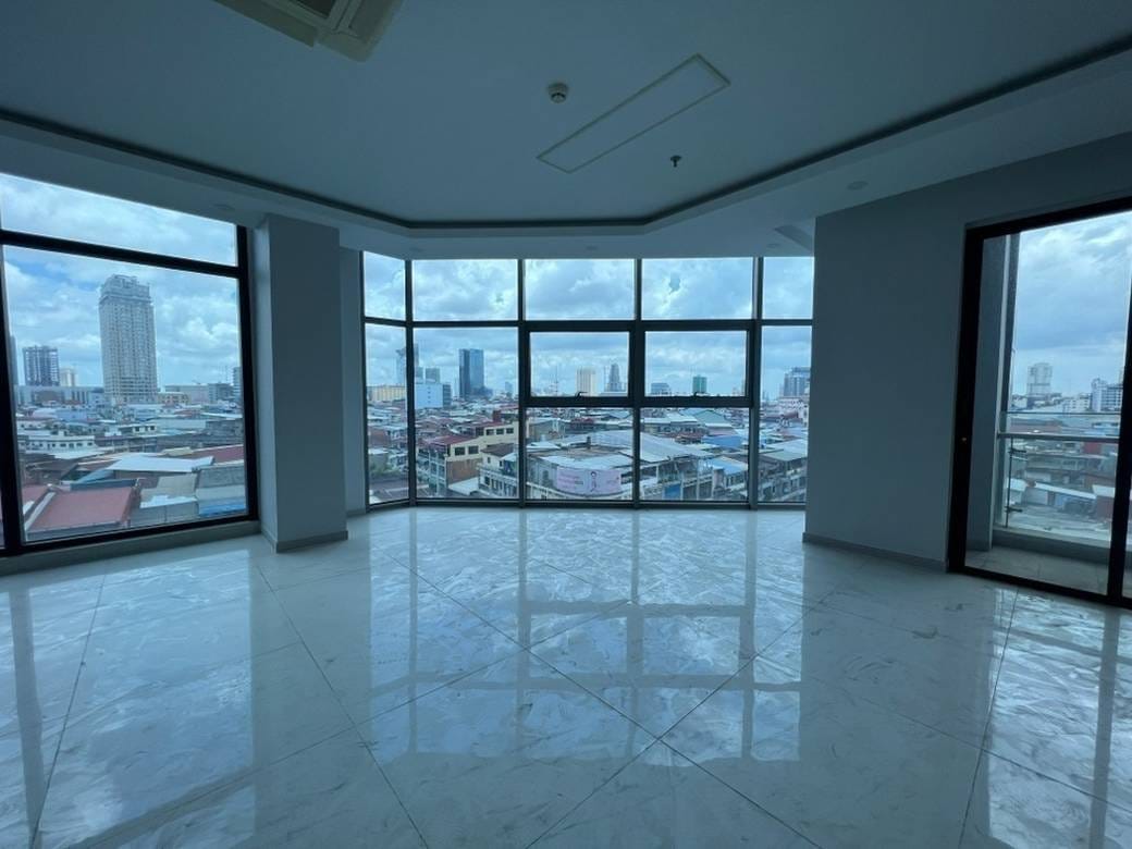 Olympia City | 48-337 sqm Living Size Kanceláře Na prodej in 7 Makara