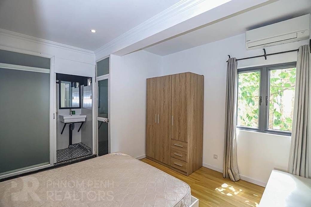 Chamkarmon排屋出租，价格$1,100