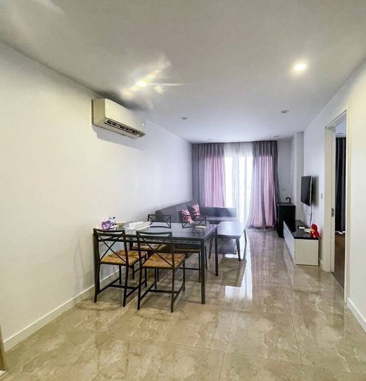 1 Bedrooms Condo For Sale & Rent