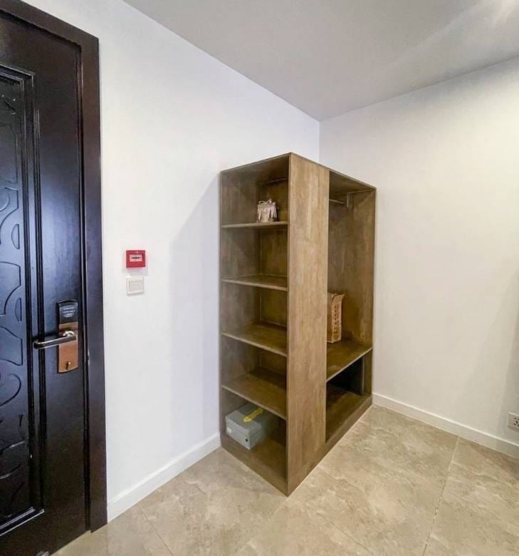 Condo For Sale & Rent in Chamkarmon $240,000