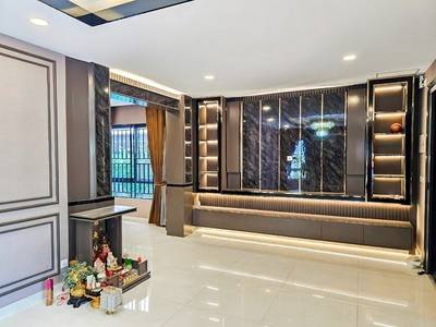 $510,000 Vila