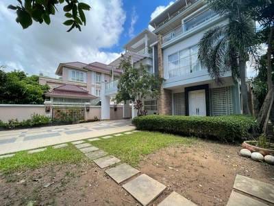 Borey Peng Huoth: The Star Platinum | 500 sqm Land Size Vila K pronájmu