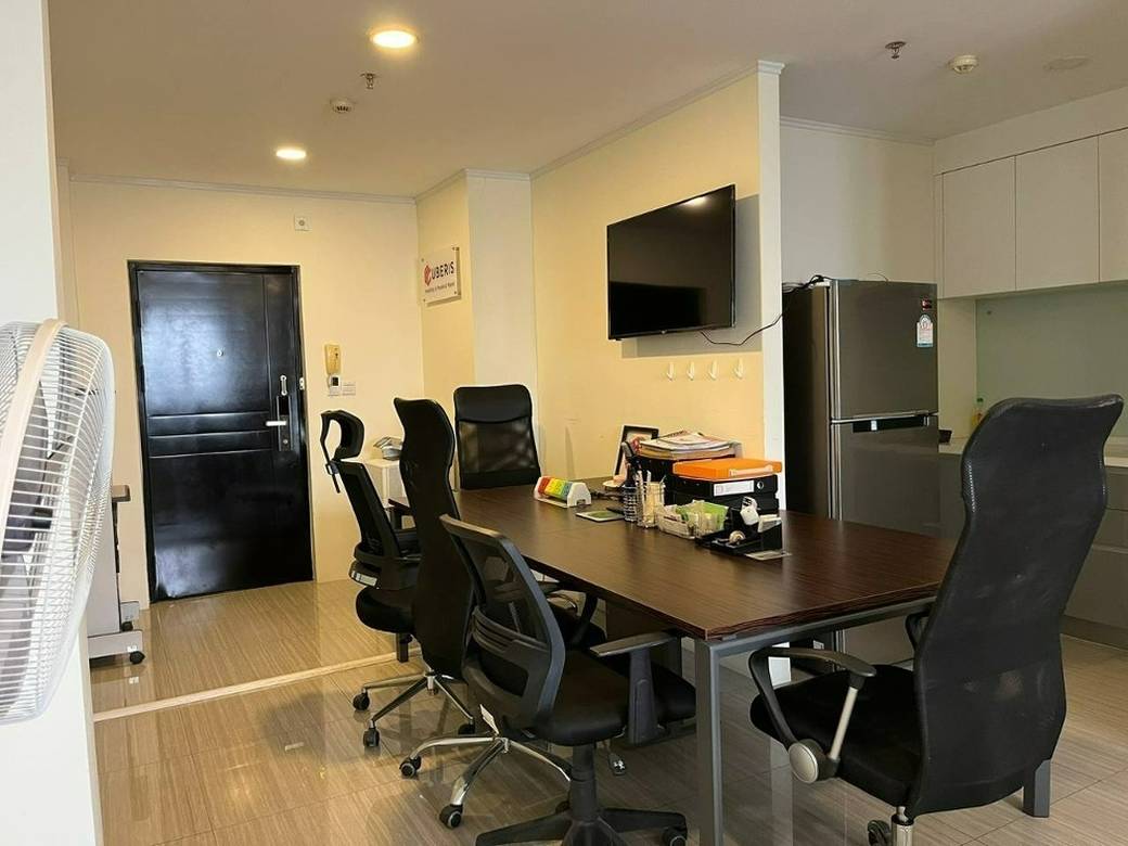 Orient Ritz Condo | $330 办公物业
