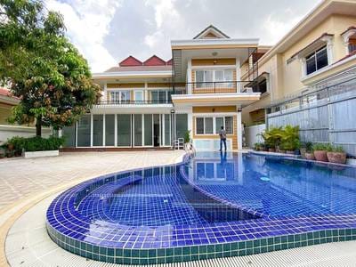វីឡា សំរាប់ជួល ទំហំដី 300 ម៉ែត្រការ៉េ