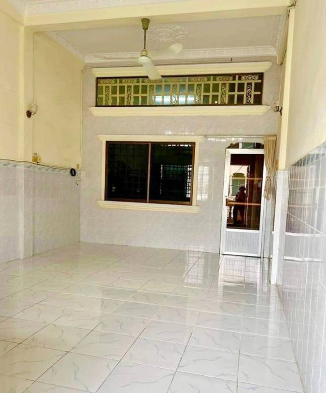 108 sqm Land Size Byt K pronájmu