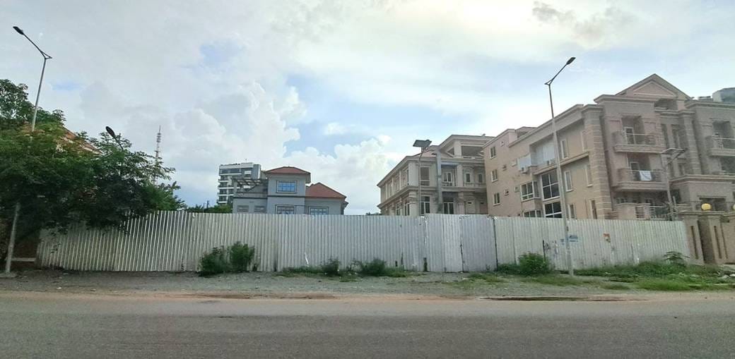 ที่ดิน สำหรับขาย ใน Toul Kork $4,880,400