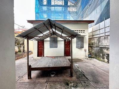 $3,500 Vila
