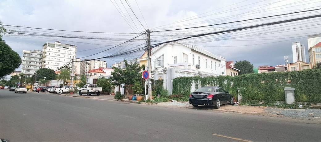 Lot For Sale in Toul Kork $4,108,000