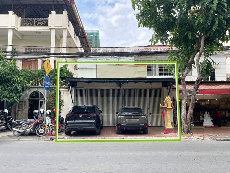 ตึกแถว สำหรับเช่า ใน Boeung Trabek, Chamkarmon, Phnom Penh