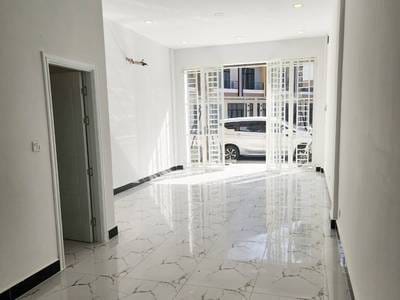 ลิงก์เฮ้าส์ For Sale & Rent พื้นที่ใช้สอย 229.6 ตร.ม. ใน Prek Pnov