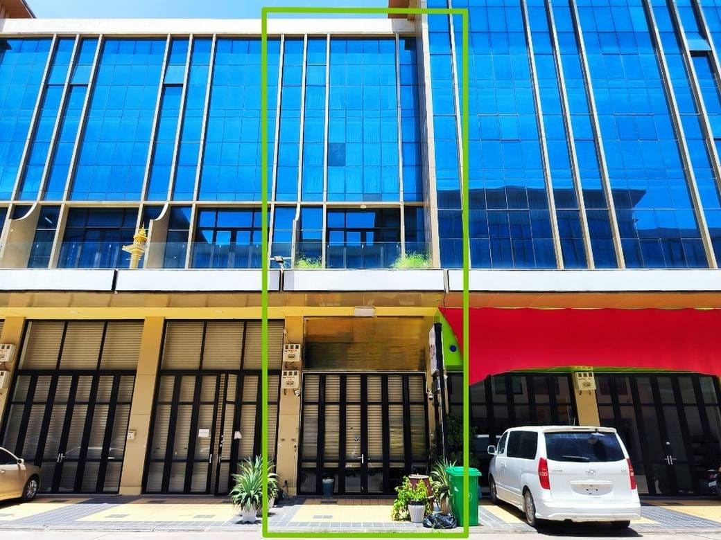 Shophouse for Sale in Borey The Premier Land Sen Sok