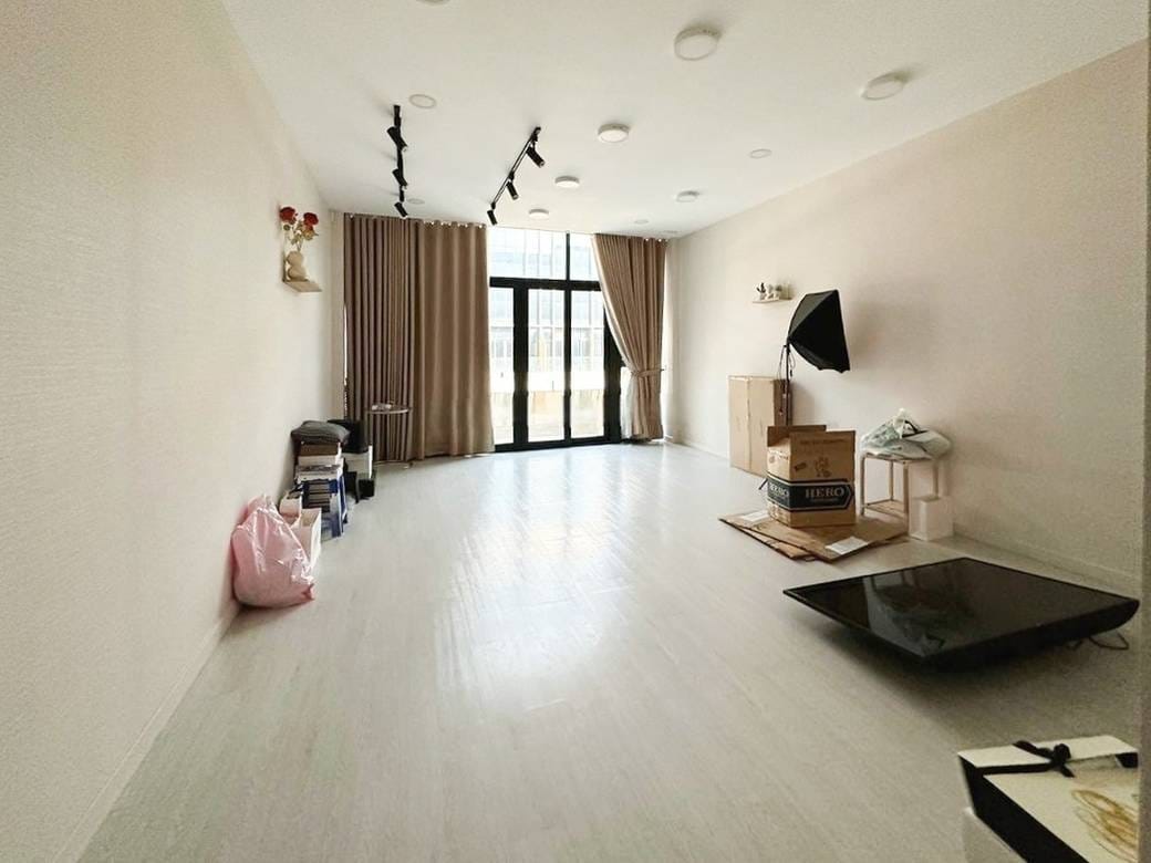 The Premier Land Sen Sok | Shophouse Na prodej in Sen Sok $440,000
