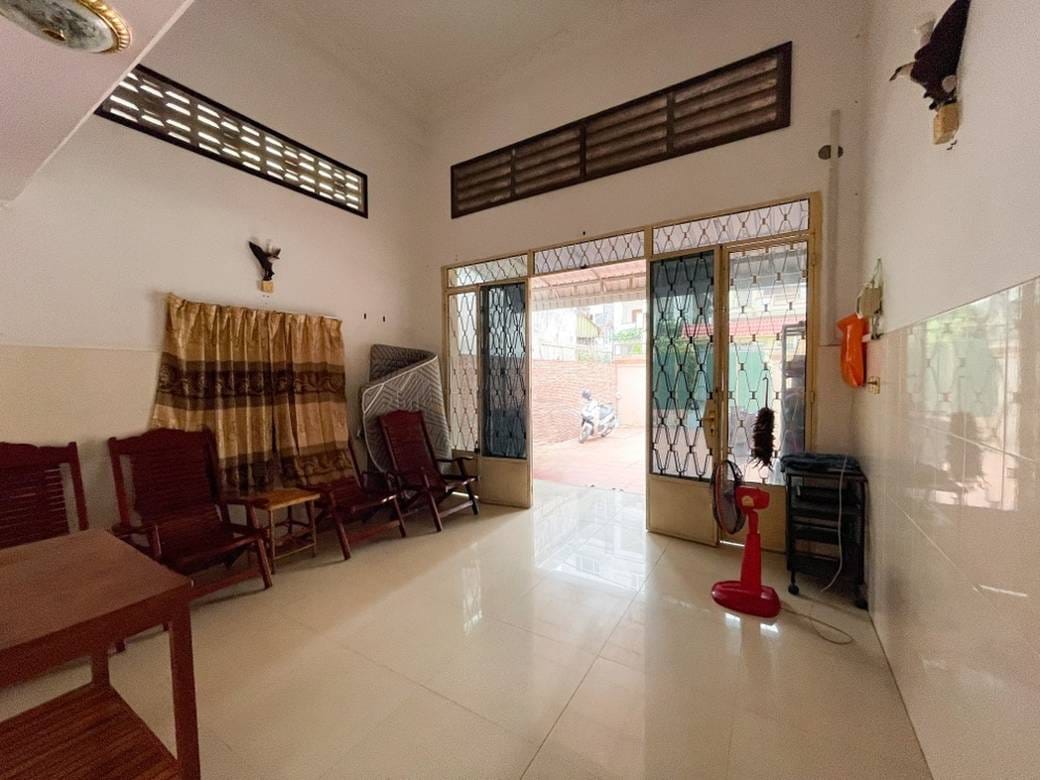 Boeung Trabek House and lot For Rent in Boeung Trabek