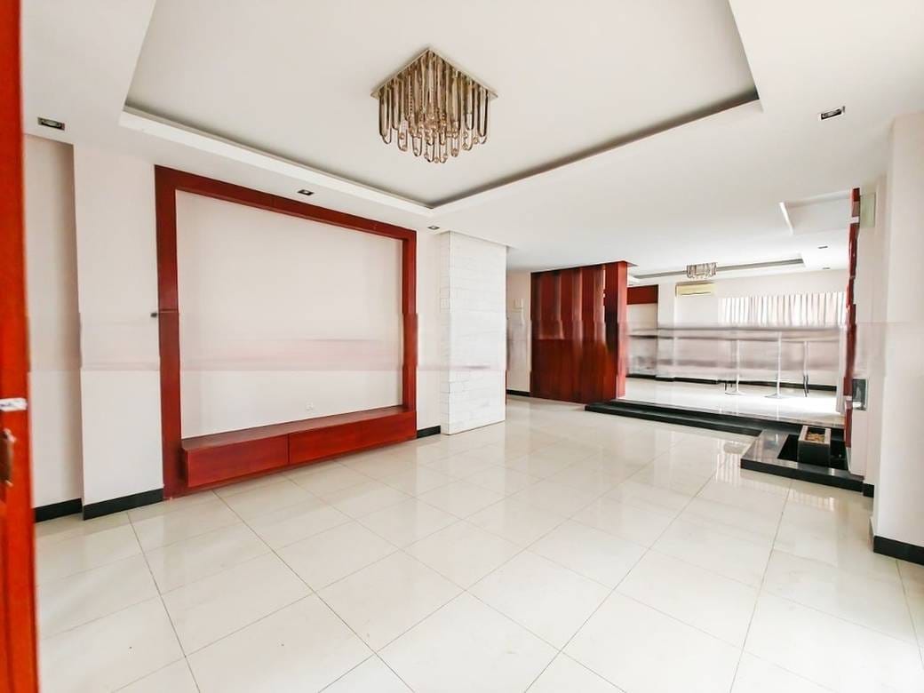 Villa For Sale & Rent in Toul Kork $680,000