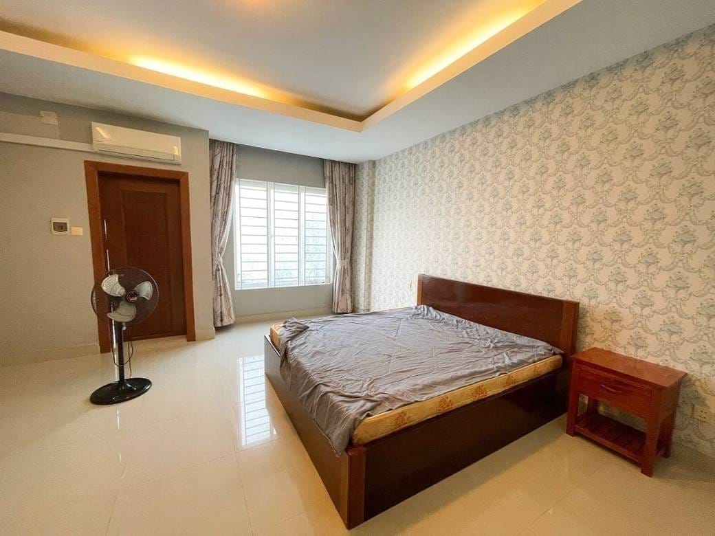 Borey Peng Huoth: The Star Platinum | 4 Bedrooms Řadový dům K pronájmu for $700