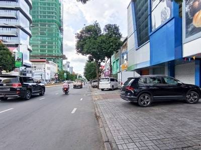 100平方米土地面积的店屋出租