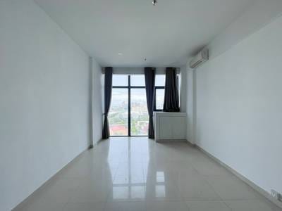 Snowbell Hotel@The Bridge SOHO | Chamkarmon Studio For Sale in Chamkarmon