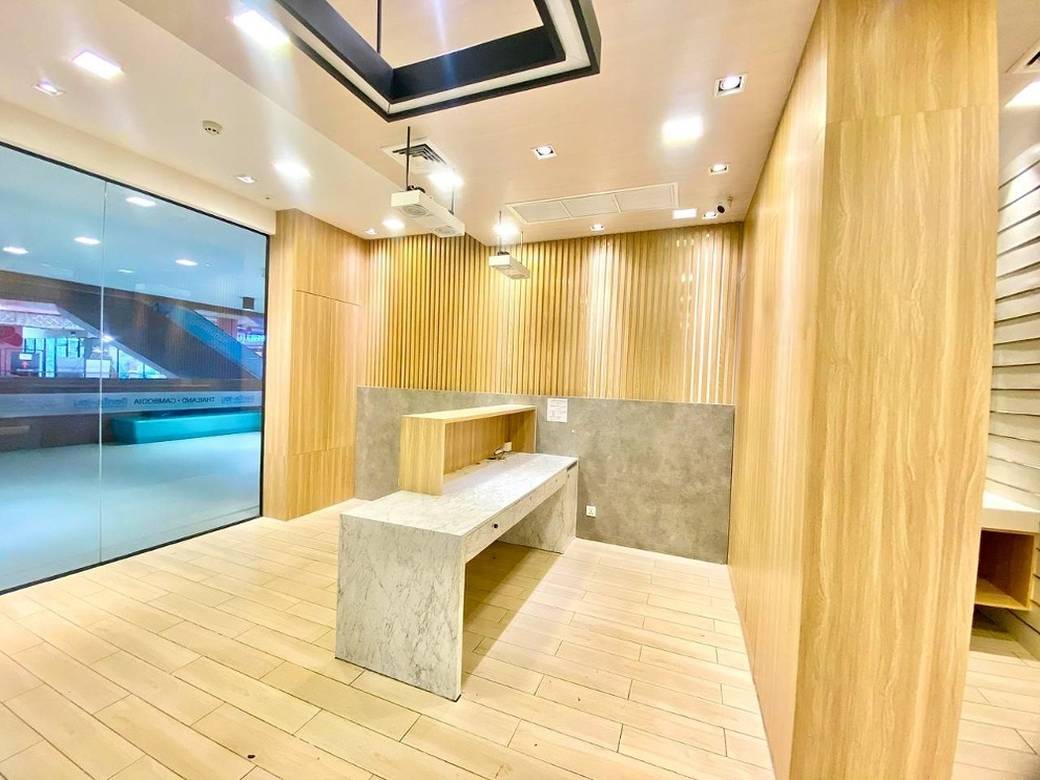 76 sqm Living Size Retail For Rent in Boeng Keng Kang