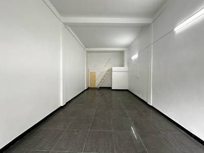 Shophouse For Rent in 7 Makara $1,000