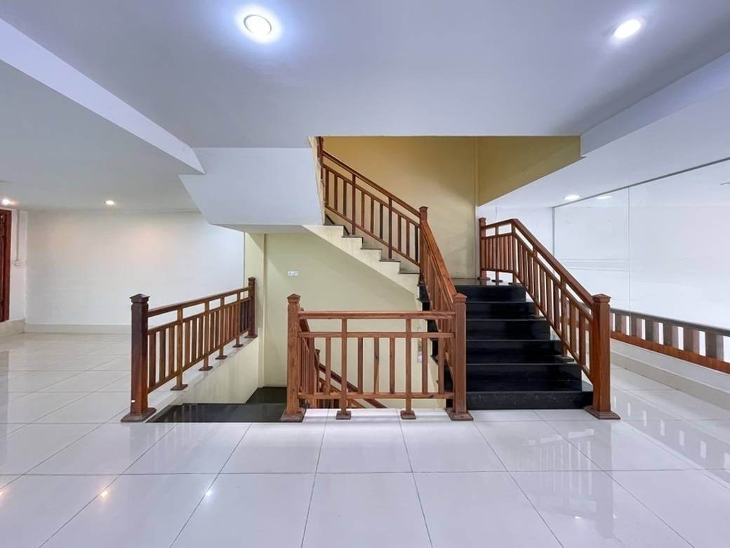 Shophouse K pronájmu in Ta Khmau $1,500