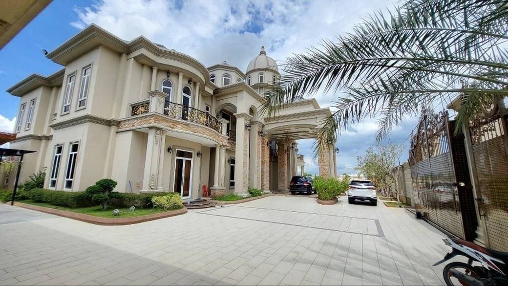 $5,000,000 Villa