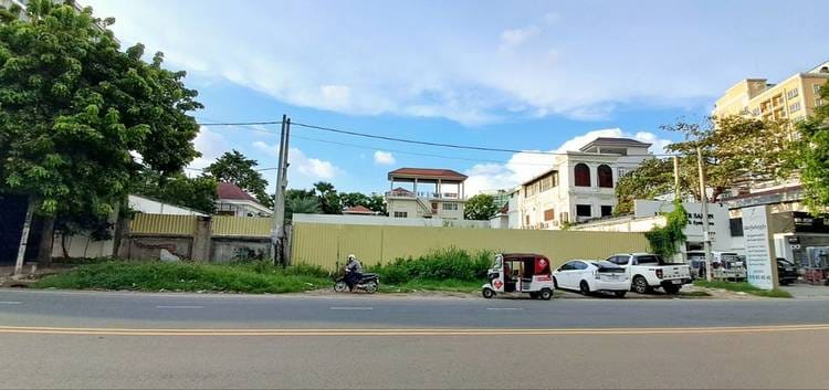 Земля Для Продажи in Boeung Kak 2, Toul Kork, Phnom Penh